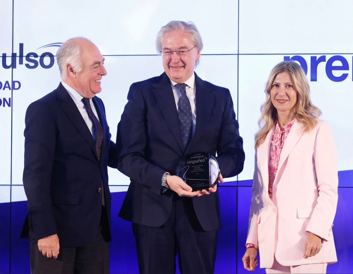 La Fundación CEA recibe el Premio Impulso
