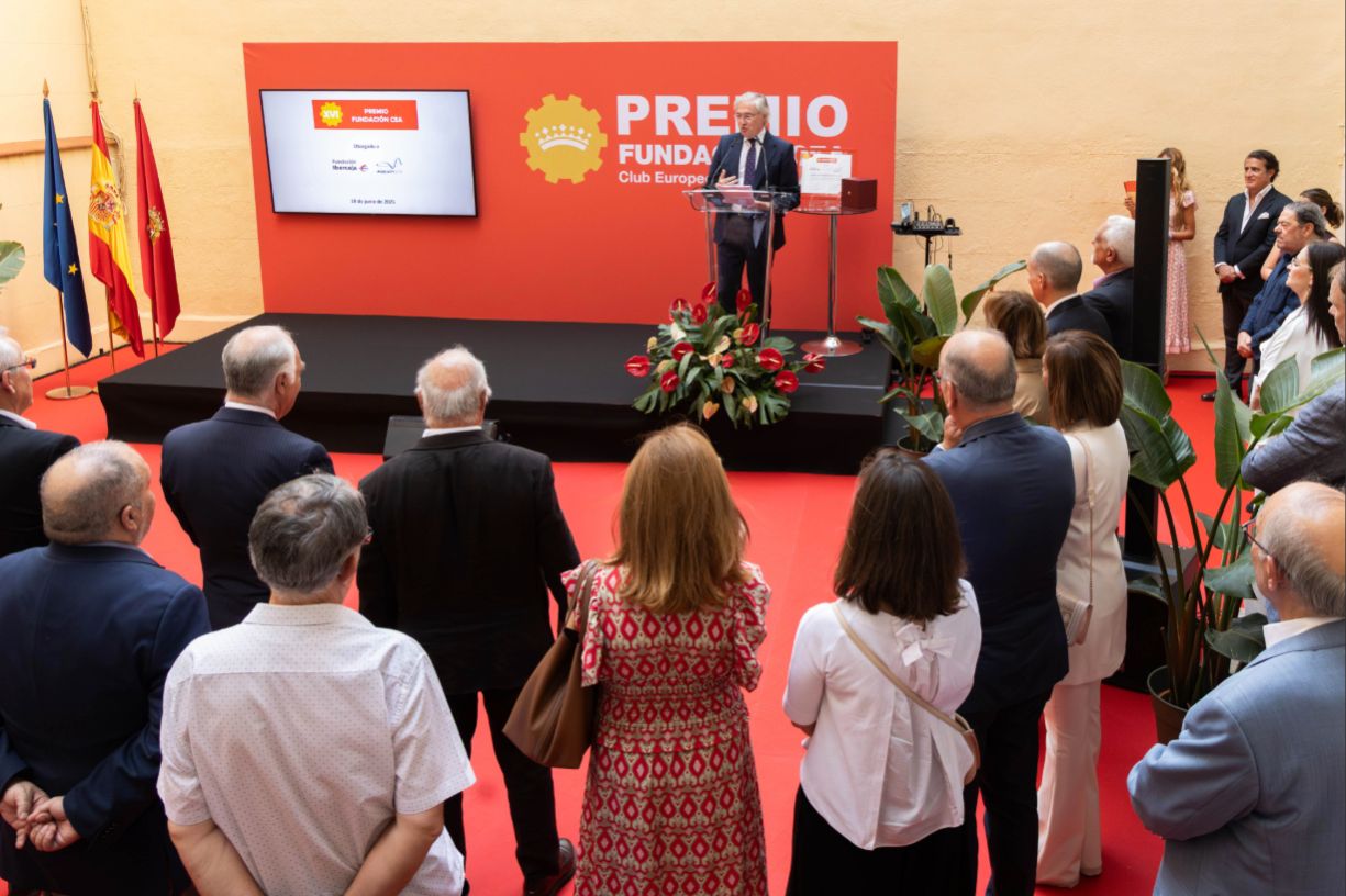 Constitución de la Fundación CEA